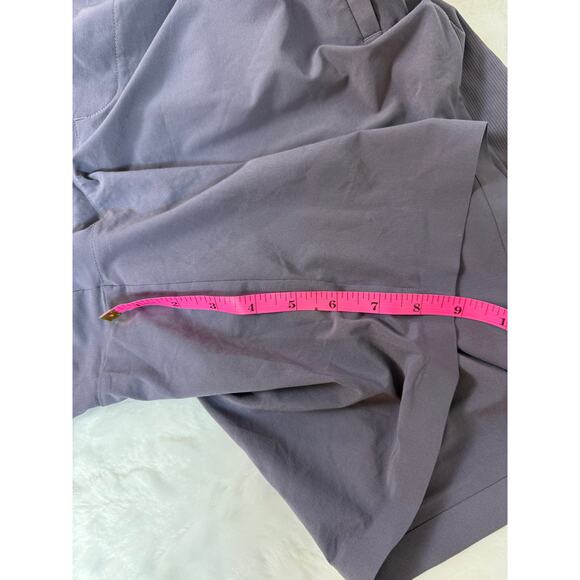 Athleta Brooklyn Bermuda Athletic Shorts Gray Zip Pocket 9” Inseam Women Size 20 - Picture 10 of 10